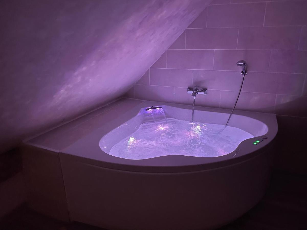 Le Nid D'Amour 2Pers / Wifi / Sauna Houssen Exteriér fotografie